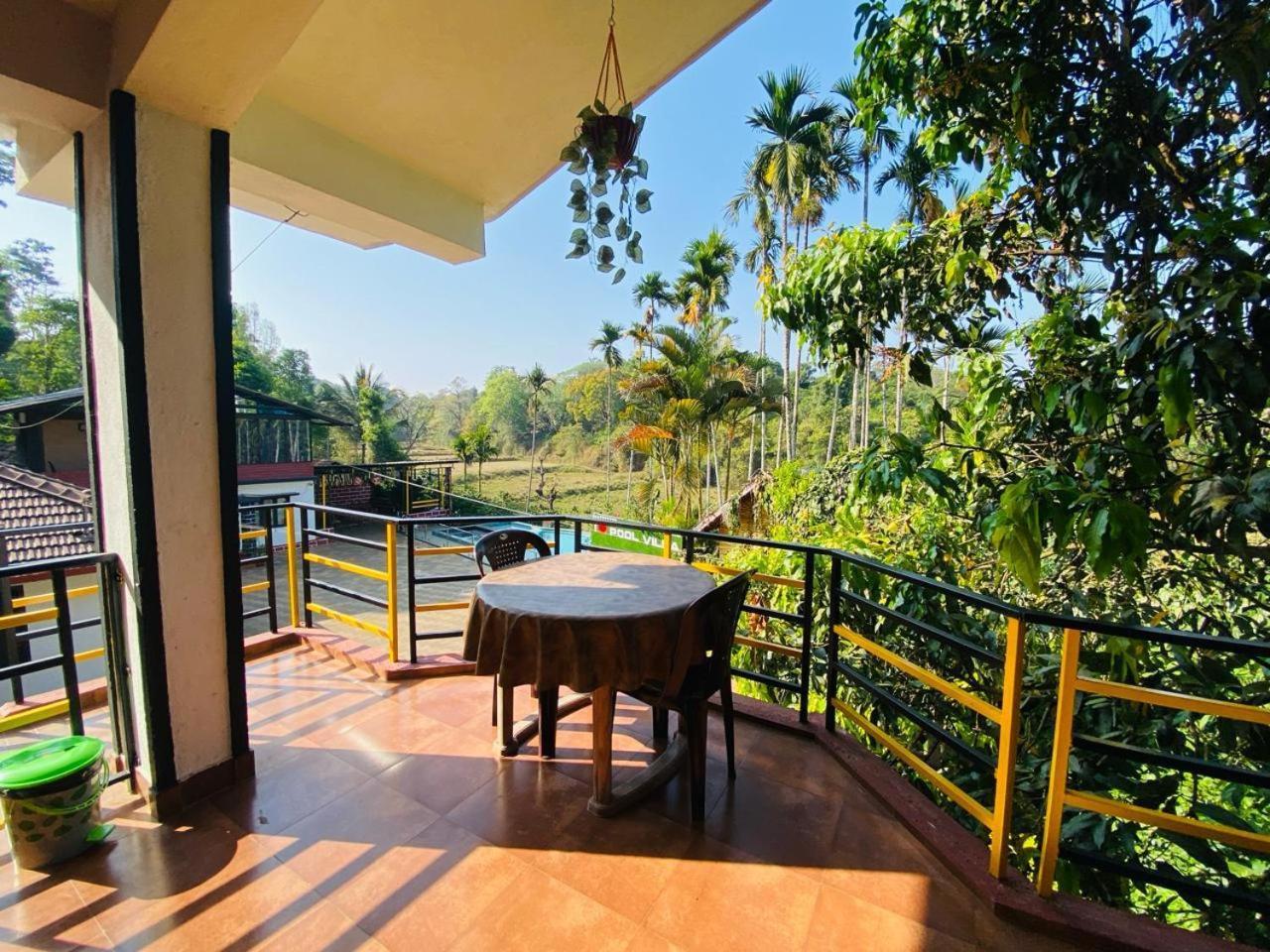 Pool Side Villas Coorg Madikeri Bagian luar foto